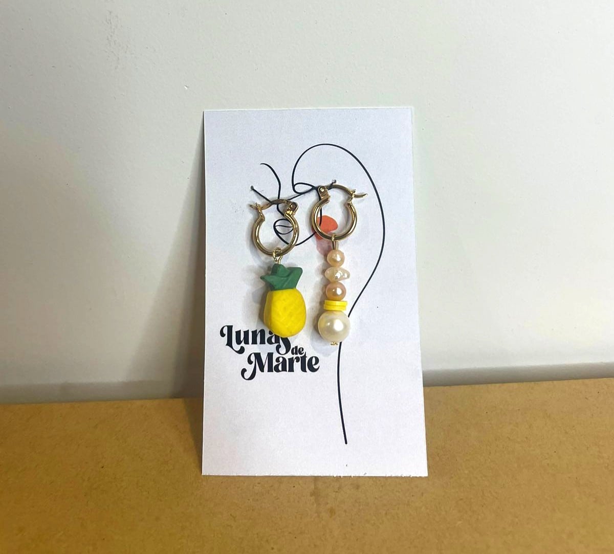Aretes Piña + complemento de perlas