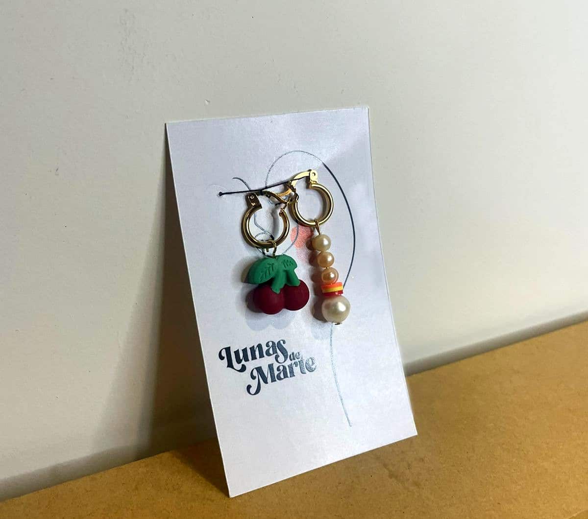Aretes Cereza + complemento de perlas